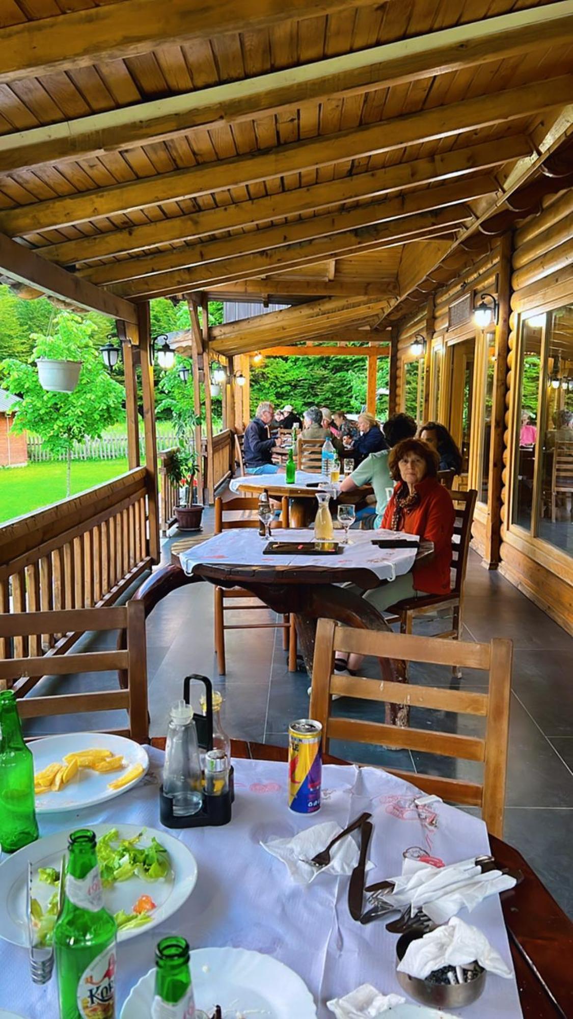 Krojet E Rrogamit Valbona Exteriör bild